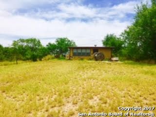 821 S Main St, Cotulla, TX 78014